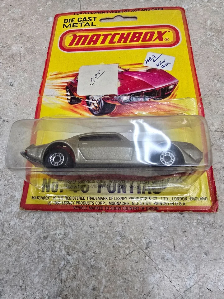 Matchbox No 16 Pontiac Firebird Gold from 1980 made in England - Image 2 of 3