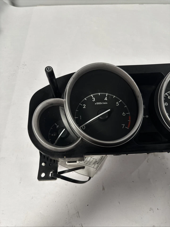 2010-2010 Mazda 6 Speedometer Instrument Cluster Gauges H1 - Imagem 2 de 4
