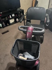 Used pride go go sport  electric scooter It comes with battery charger 