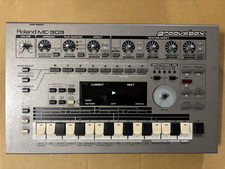 Roland MC-303 Groovebox Synthesizer Drum Machine Junk