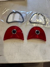 1957 CHEVROLET TAIL LIGHT LENS WITH BLUE DOTS  WITH GASKETS   BELAIR 150 210