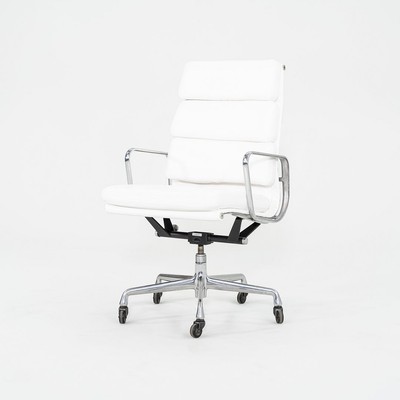 2010s Herman Miller Eames Executive Soft Pad Desk Chair White Leather Upholstery