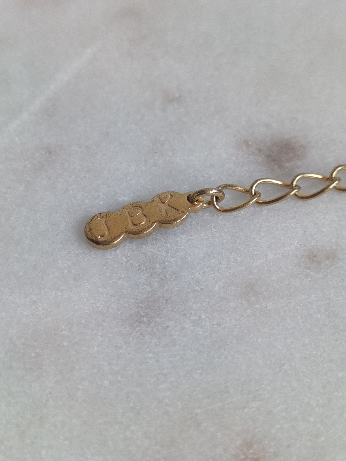 JBK Jacqueline Kennedy Knot Necklace – Gold-Tone Rope Chain with Lion Head 