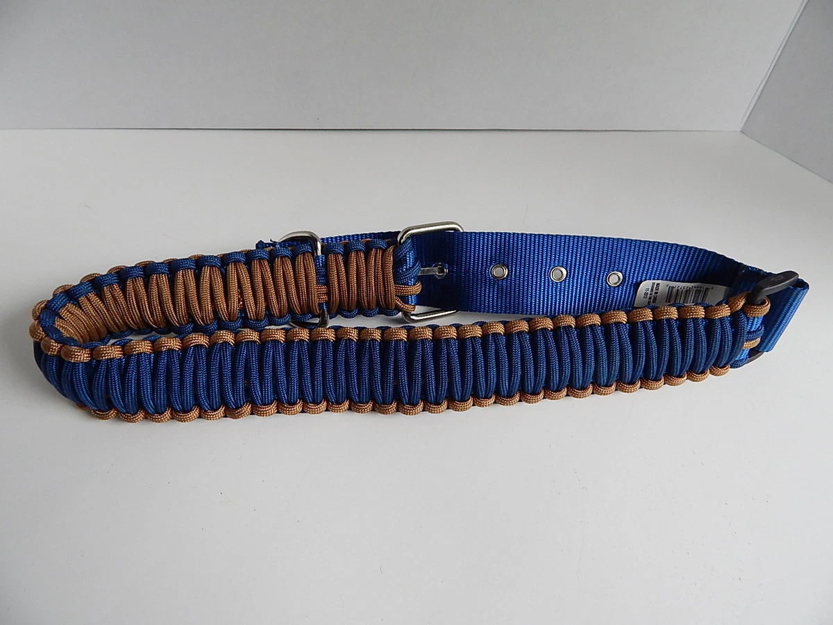 Thick paracord top dog collar