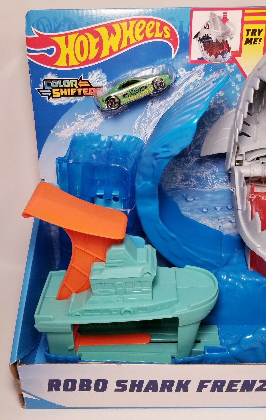  Hot Wheels Toy Car Track Set, Robo Shark Frenzy Playset & Color  Shifters Car in 1:64 Scale, Color Change Area in Warm & Icy Cold Water :  Toys & Games