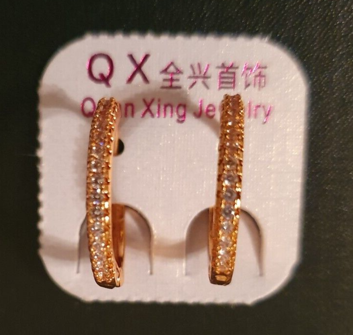 Gold costume hoop earrings - 15mm