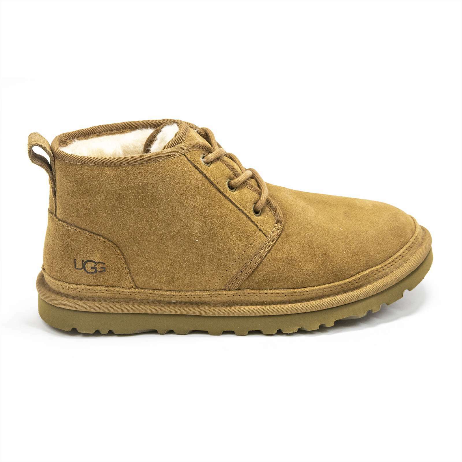 Мужские зимние сапоги UGG Neumel из замши на подкладке из овчины 29890₽