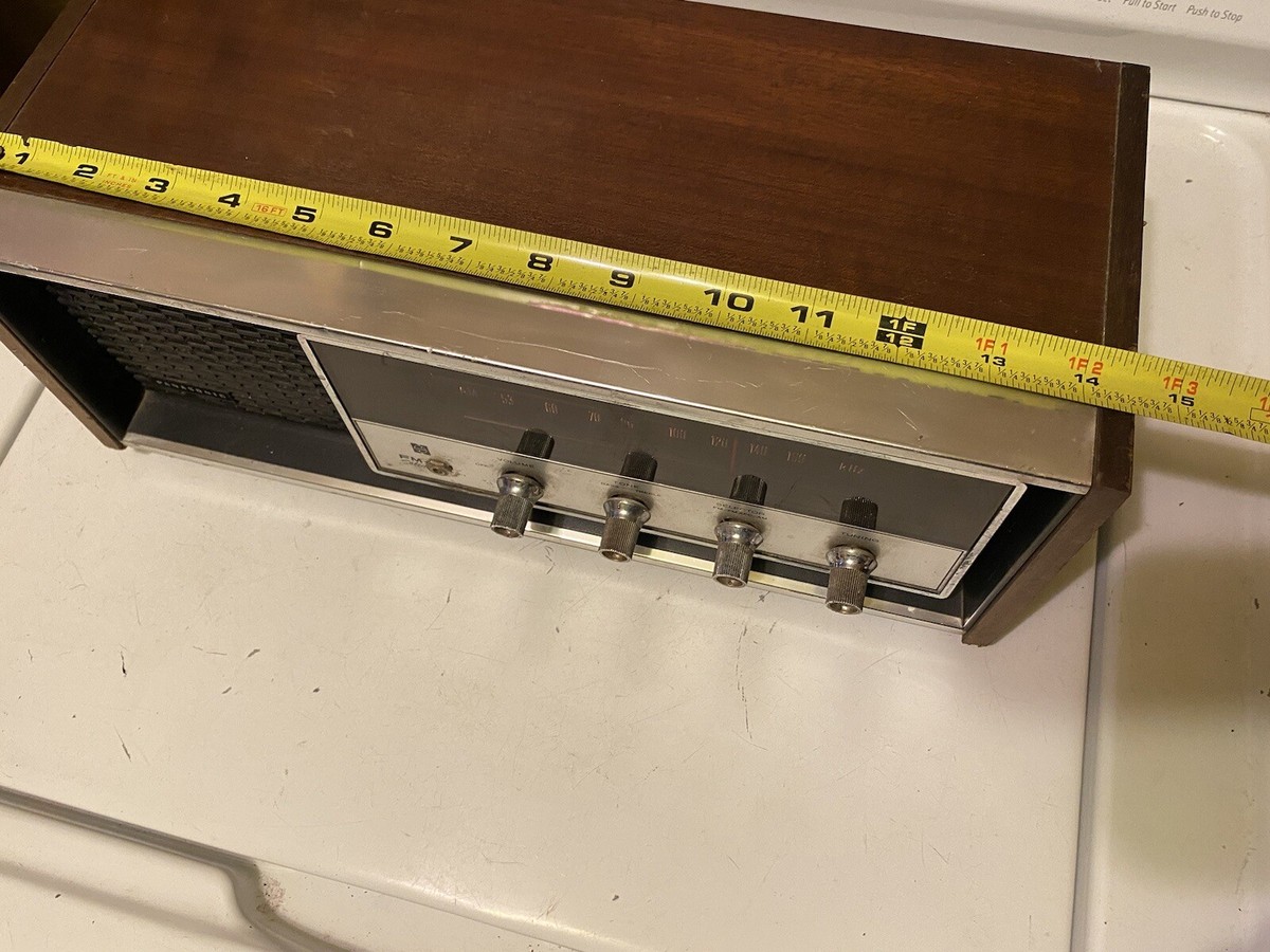 Vintage Panasonic Fm/am 2 Band Radio Re-7369 Solid State Vintage Panasonic Fm/am 2 Band Radio Re-7369 Solid State