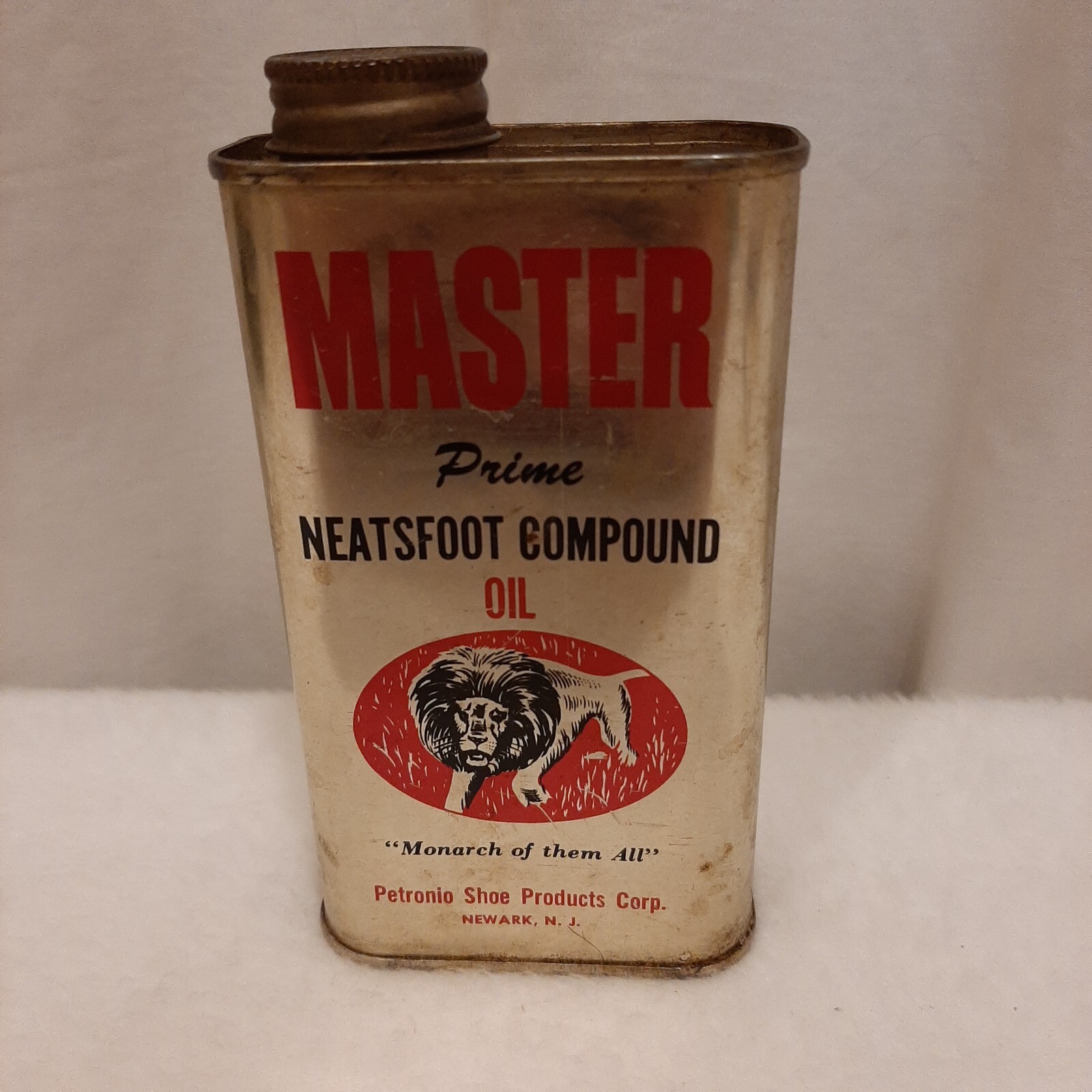 Master Prime Neatsfoot Compound Oil Tin Can With Product Petronio Shoe VTG Prop