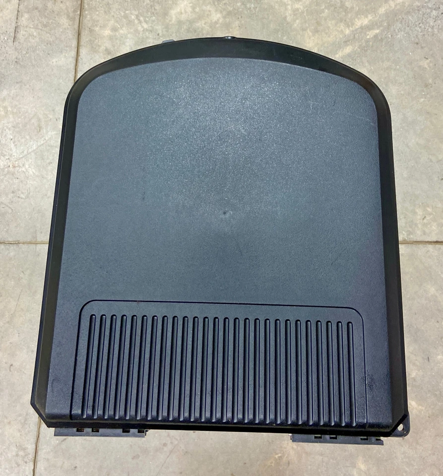 Vintage New Hang-n-Hide Pistol Gun Case Portable Lockable Locking Case 2 Keys - Image 2 of 4