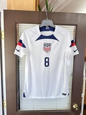 Authentic Nike USMNT #8 Weston McKennie 2022-2023 Football Soccer Jersey Kit