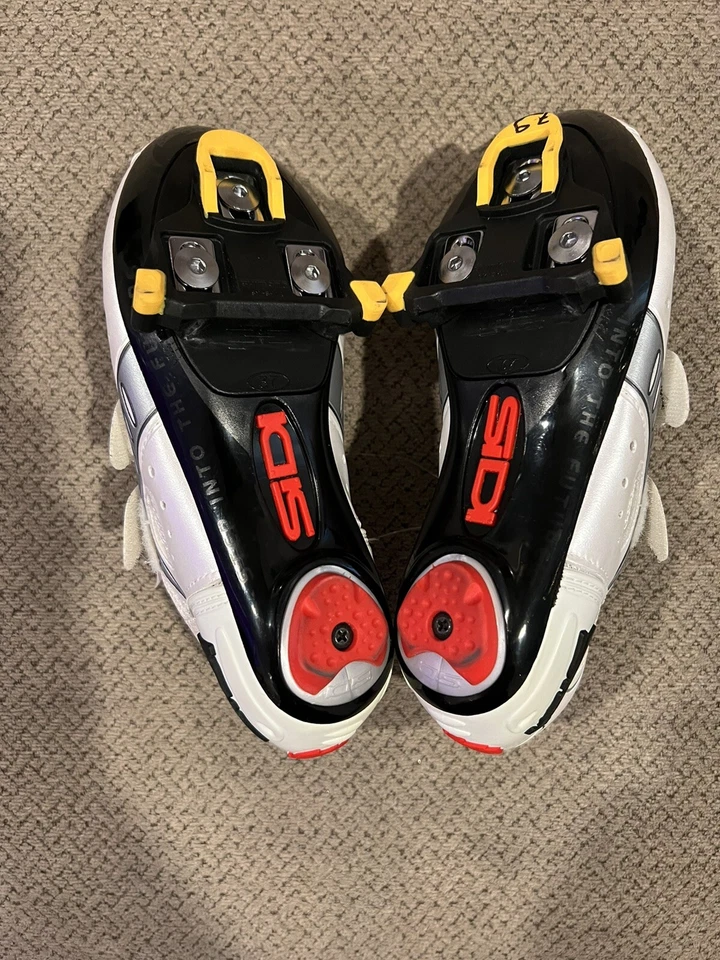 Zapatos de carretera SIDI ZEPHYR de carbono blancos para mujer EU 37 US 5,5 precio de venta sugerido por el fabricante 190 USD Foto 3 de 3