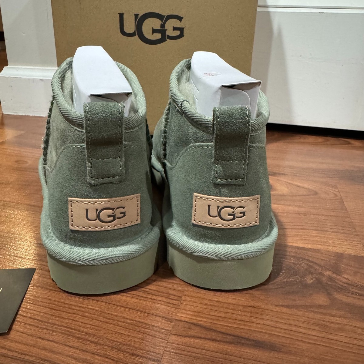 UGG 25センチ　箱付き　新品未使用　正規品 UGG - 新品未使用 箱入りUGGインソール US6の通販 by axx0323's