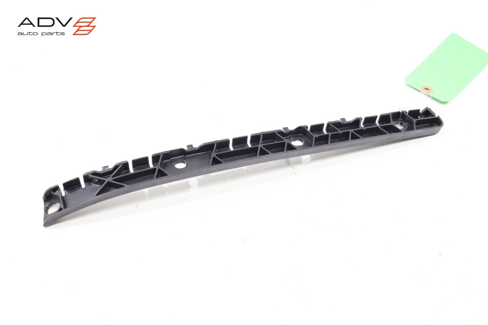 2015-2018 FERRARI CALIFORNIA T REAR BUMPER RIGHT SIDE GUIDE SUPPORT BRACKET OEM