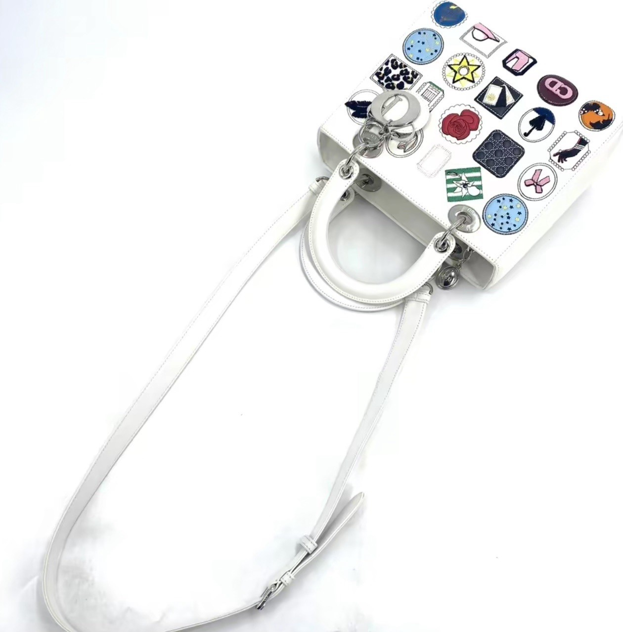 Authentic Dior Lady Dior Medium White Embroidered Badge Patch Bag — image 4