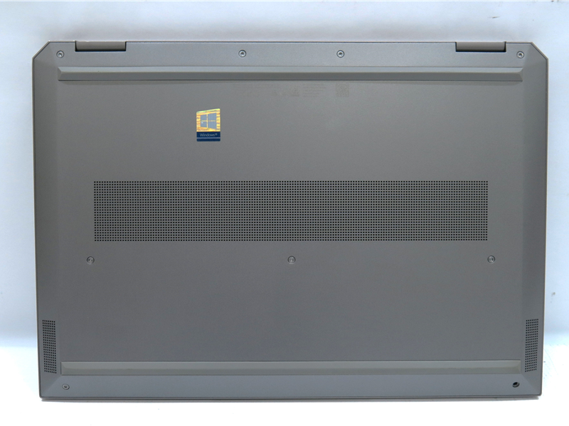HP zbook studio G5 i7-8750H Quadro P1000 HP zbook studio G5 i7-8750H Quadro P1000