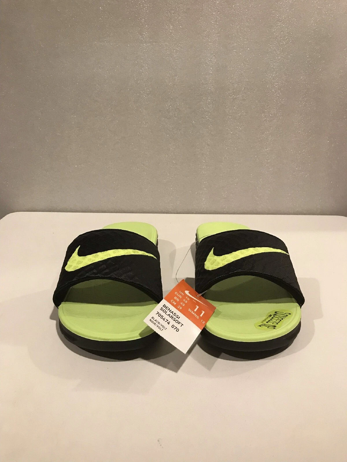 Nike Benassi Solarsoft Black Volt Noir Slides [705474 070] Taglia uomo: 11 *RARO