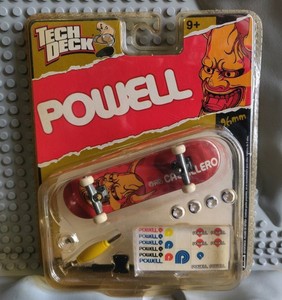 tech deck powell peralta