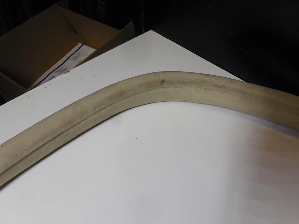 Junta de sellado de borde de puerta delantera izquierda 03-12 Mercedes Benz R230 SL600 SL500 Foto 3 de 4