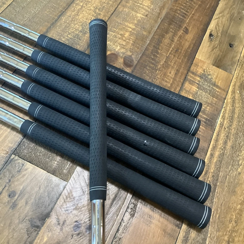 Cobra Golf KING FORGED TEC 2020 Iron Set 4-PW Elevate Tour X-Stiff Steel LH LEFT - Image 4 of 4