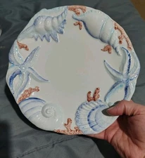 The Mane Lion - Round Platter Made in Italy with 3D Shells, Starfish 13.25" 