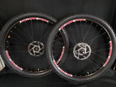 465923, 320096 - Lot of varying bike wheels & rims (Sunrims, Alexrims, Schwalbe)