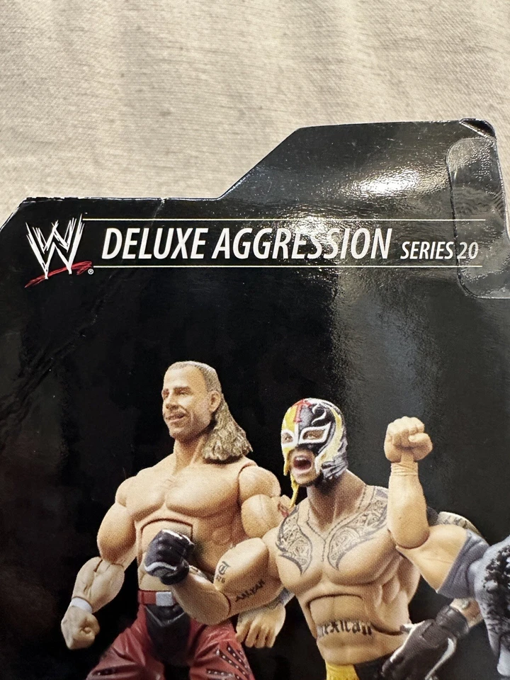 WWE Jakks Deluxe Aggression 20 REY MYSTERIO Action Figure w/ Face Print Chair  - Image 4 of 4