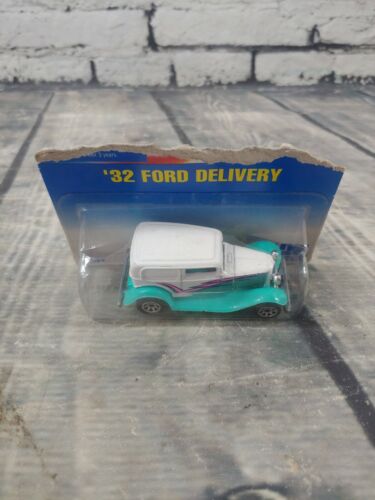 Hot Wheels * '32 Ford Delivery * Blue Card #135 * (package is not complete) - Picture 1 of 6
