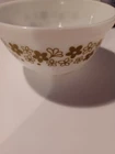 Vtg Pyrex Avocado Spring Blossom 1.5 Qt Mixing baking Bowl