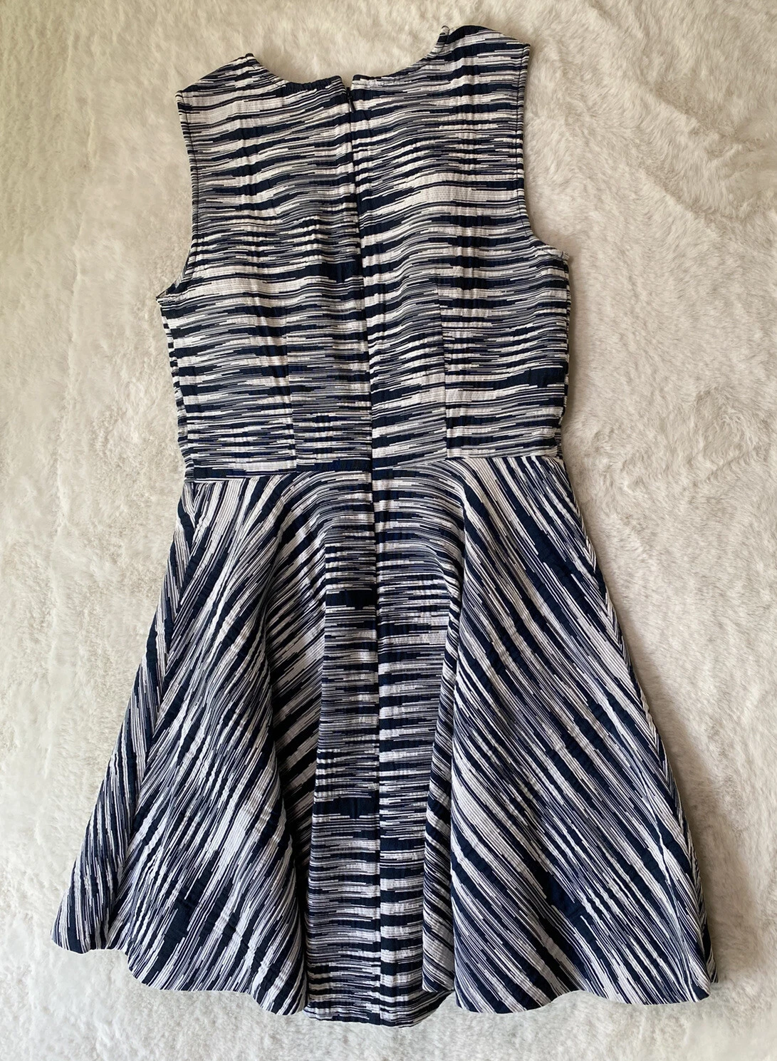 Abito donna Tory Burch taglia 2 aderente svasato blu righe senza maniche