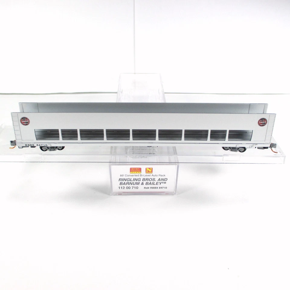 N Scale **RINGLING BROS BARNUM BAILEY** Auto Rack #84710 - Micro Trains 11200710 - Image 2 of 4