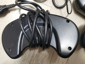 Sega Genesis Model MK-1631 Console w/Controllers, Cords, 3 Games Tested