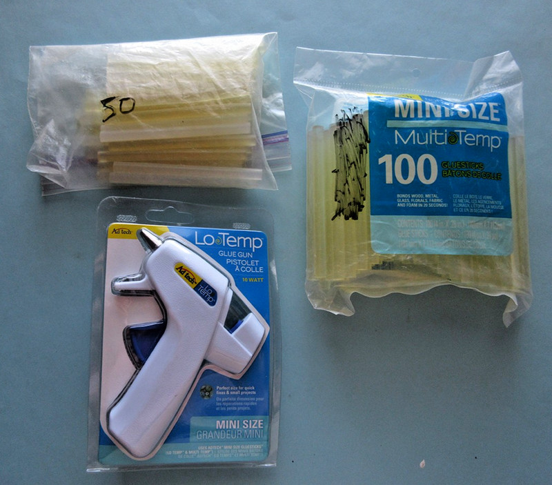 Mini Low Temp Hot Glue Gun + 150 Glue Sticks