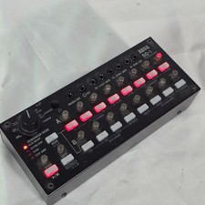 Korg SQ-1 Compact 2x8 Black Portable Analog S...