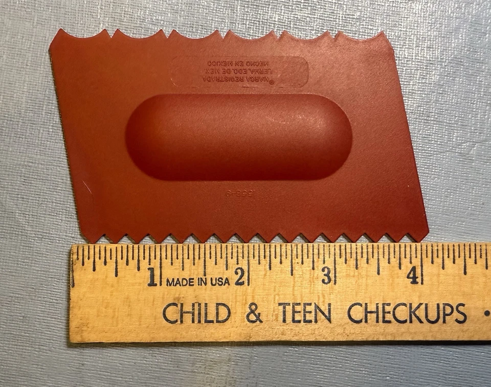 Aparato de cocina decorador de pasteles Tupperware #1558 rojo (A) Foto 3 de 3