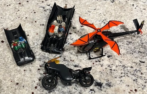 Vintage Lot Corgi Diecast Batmobile W/ Batman Batcycle 925 Batcopter FOR PARTS