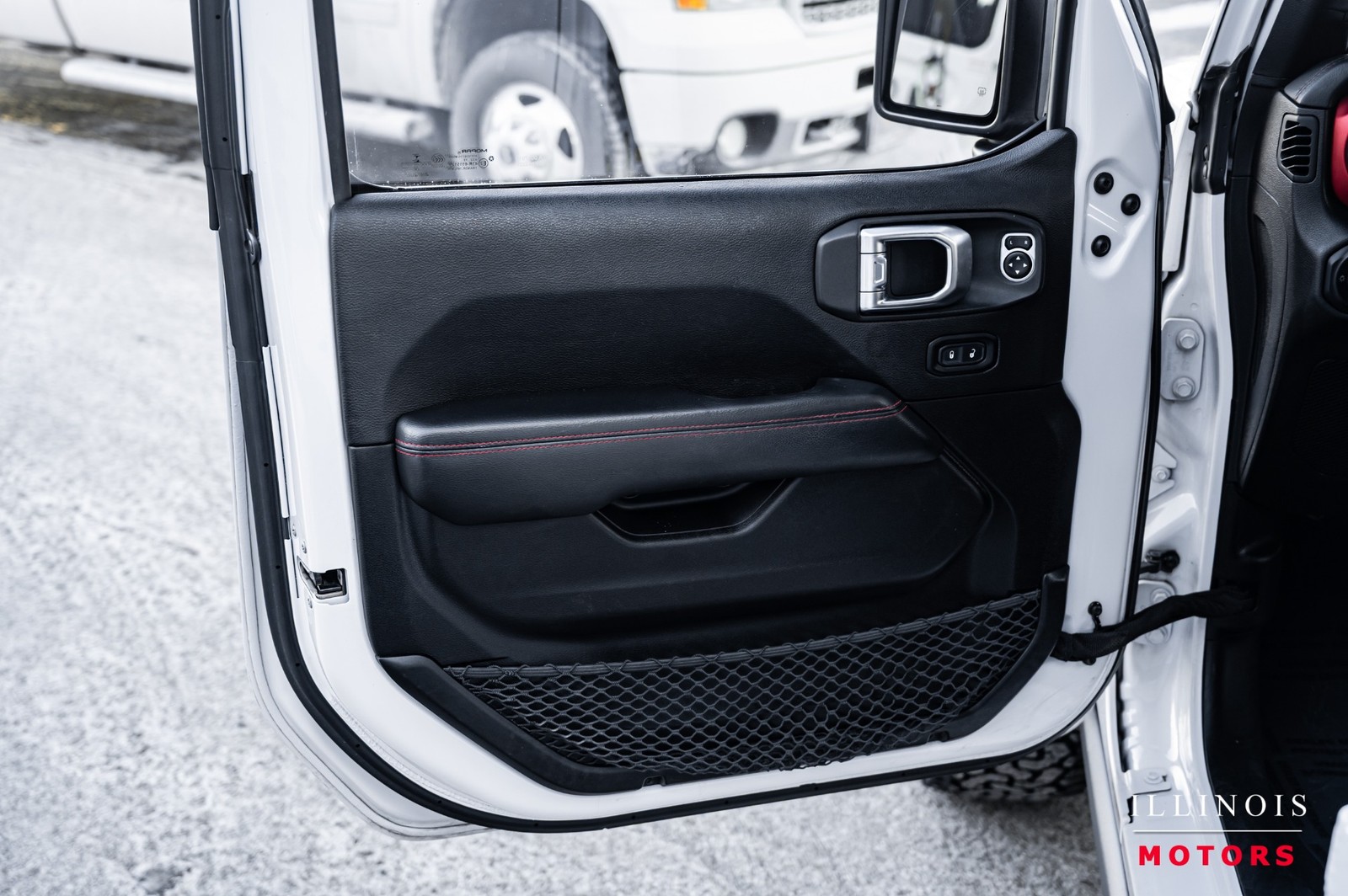 2019 Jeep Wrangler Unlimited Rubicon thumbnail 17