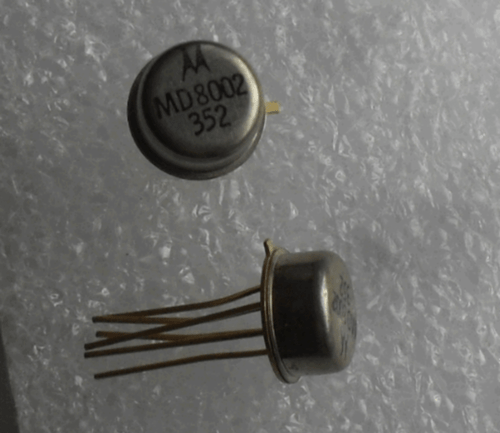 MD8001 - MD8002 Dual silicon planar NPN transistors for universal purpose. MD8001 - MD8002 Dual silicon planar NPN transistors for universal purpose.
