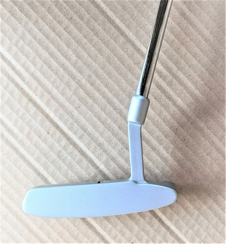 *Brand NEW* Strata Plus Golf 35" putter (no cover) - Blade style by Callaway - Picture 3 of 11