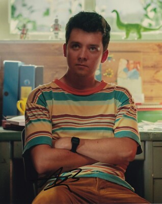 ASA BUTTERFIELD signed Autogramm 20x25cm SEX EDUCATION in Person autograph COA