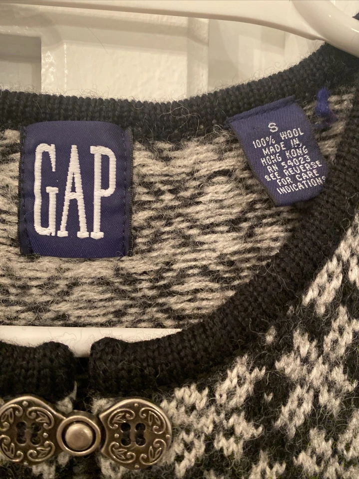 Chaleco tejido de lana GAP Tirol para mujer botón plateado azul gris isla justa grueso cálido de colección S Foto 2 de 4