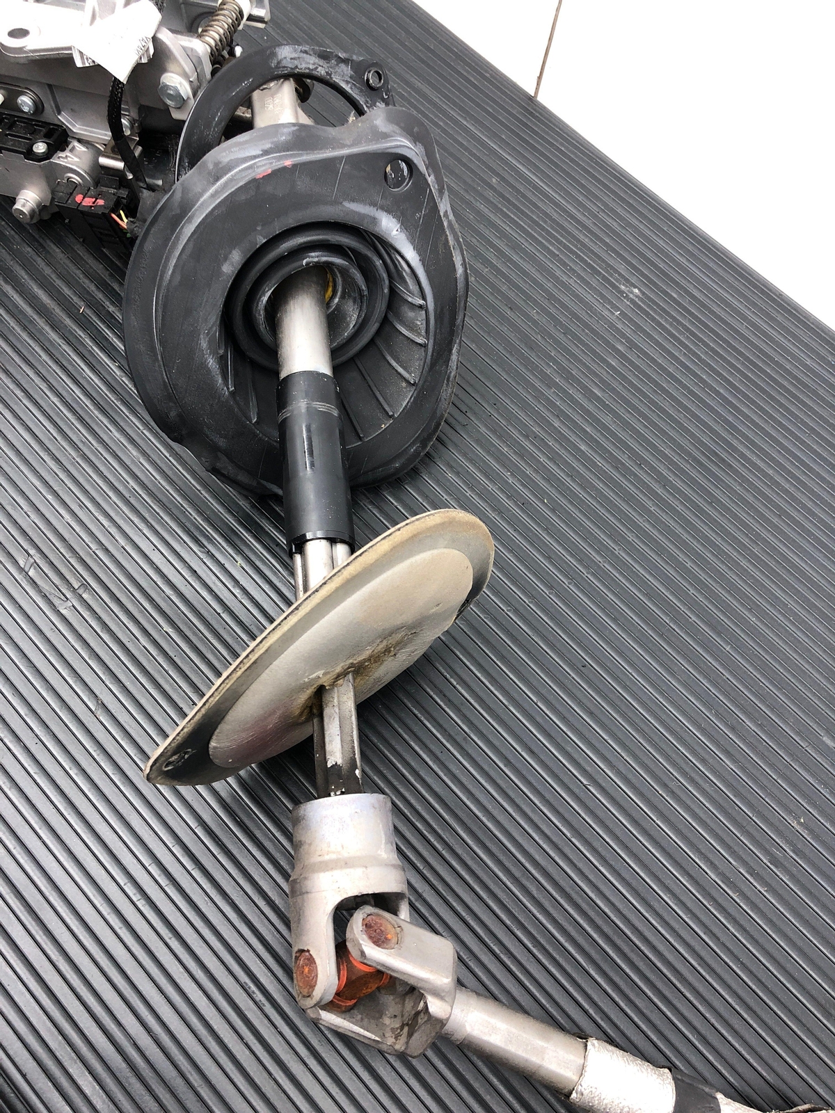 2014 - 2016 MASERATI GHIBLI M157 STEERING COLUMN POWER ADJUSTMENT W/ LOWER SHAFT