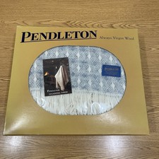 Vtg Pendleton Blanket Soft Virgin Wool Occasional Throw Cream Blue 68 x 52 USA