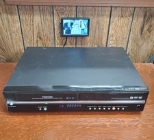 Toshiba D-VR600KU 1080i Up-Converting DivX Certified DVD Recorder - Works