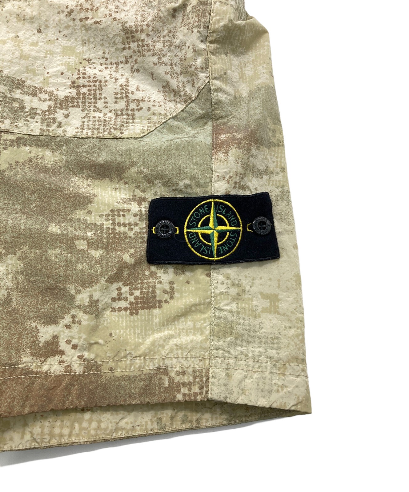 STONE ISLAND/ Bermuda Shorts Khaki Size: 32 thumbnail 4