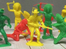 Lot of 12 Yellow Green Orange Plastic Cowboys Indians Vintage Tim-Mee