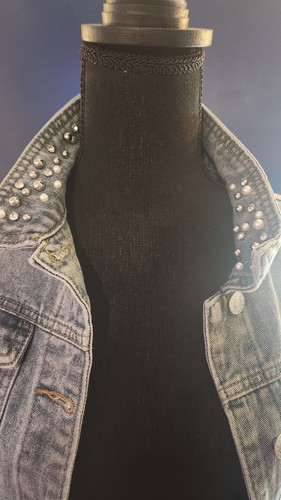 Aqua Distressed Embroidered Jean Jacket S NWT - Picture 4 of 6