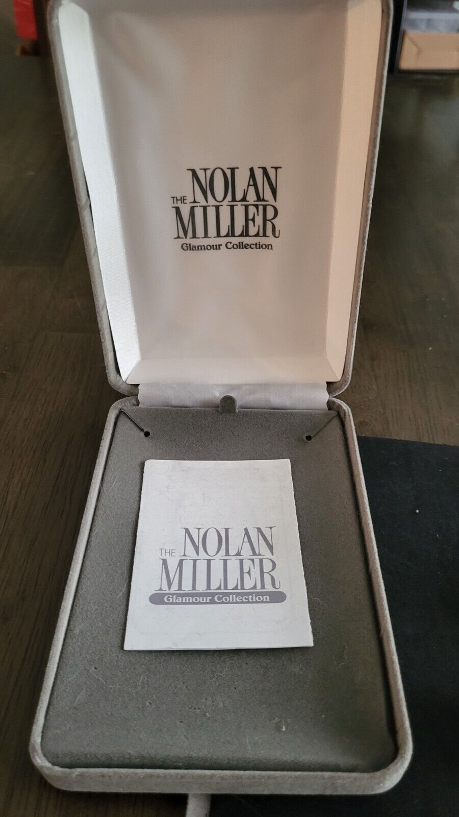 VINTAGE Nolan Miller Lara Camellia Set Lucite Ear… - image 5