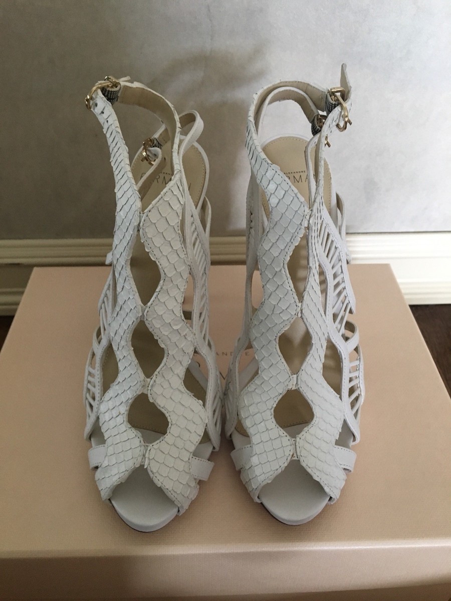 Alexandre Birman Loretta Python Heels White Snakeskin 8.5US  display picture 1
