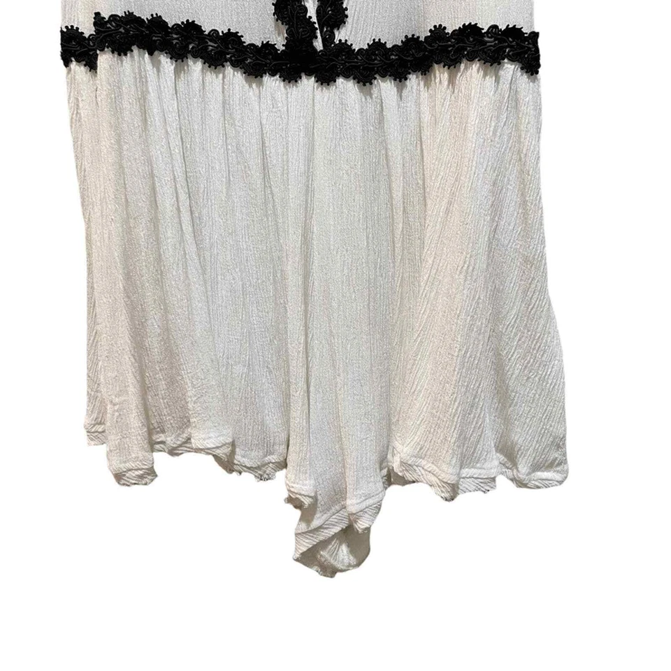 LF Indikah Romper White with Black lace trim Size Small - Image 3 of 4